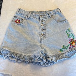 Vintage Ultra High Waisted No Excuses Femme Fatale ruffled Jean Shorts SZ 2/4